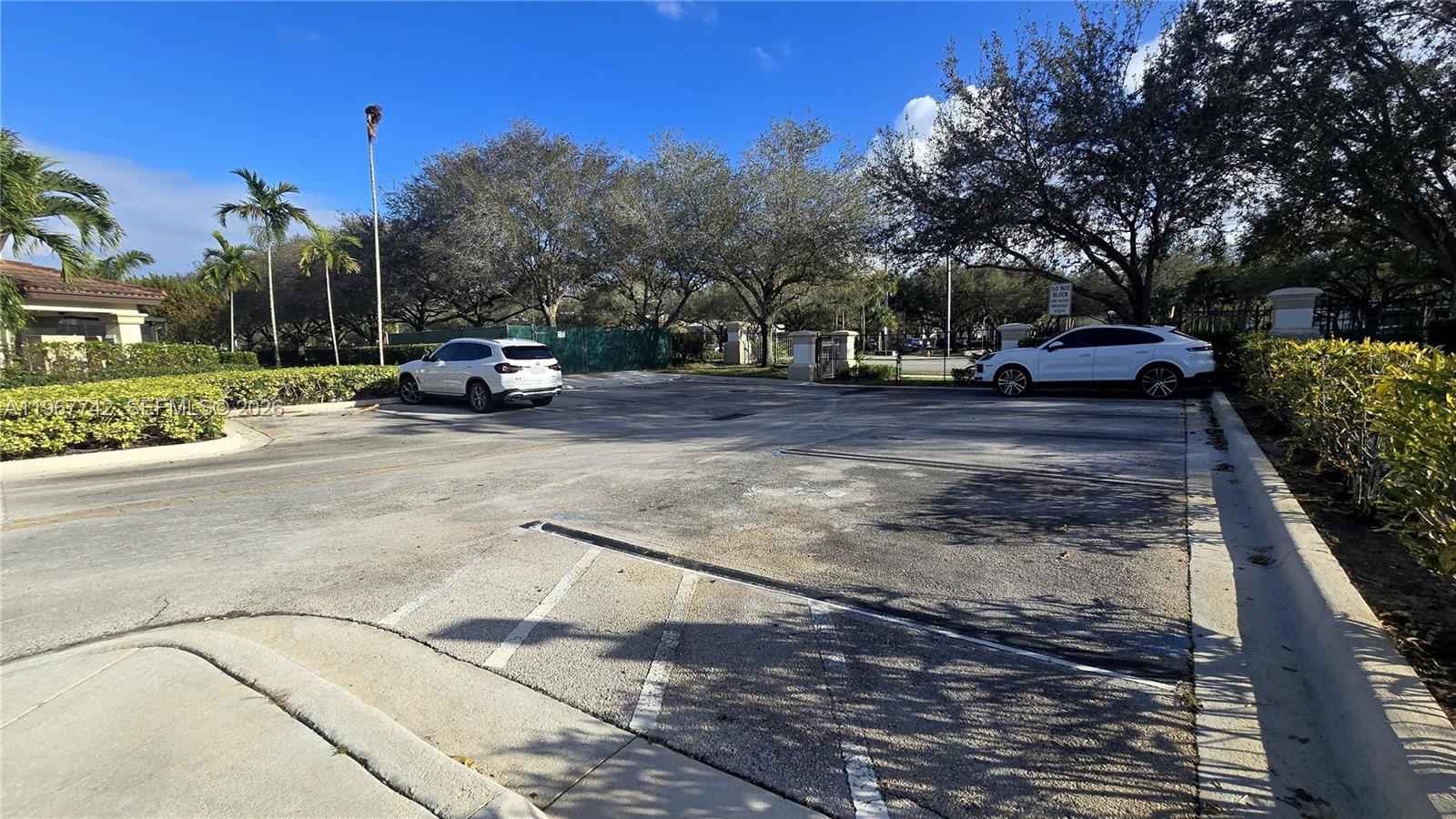 DARLINGTON PARK - Residential