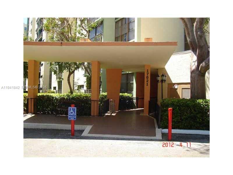 PLAZA OF AMERICAS CONDO P - Residential