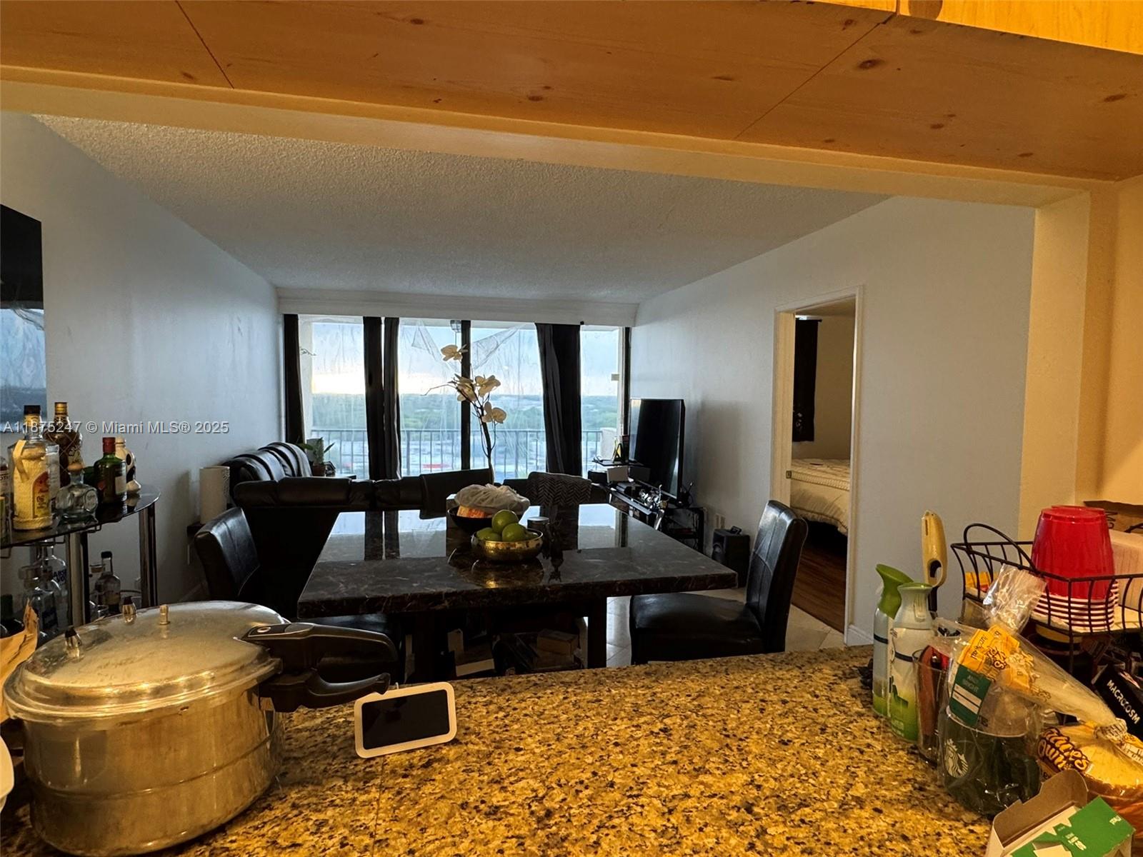 GREENWICH PH I CONDO - Residential