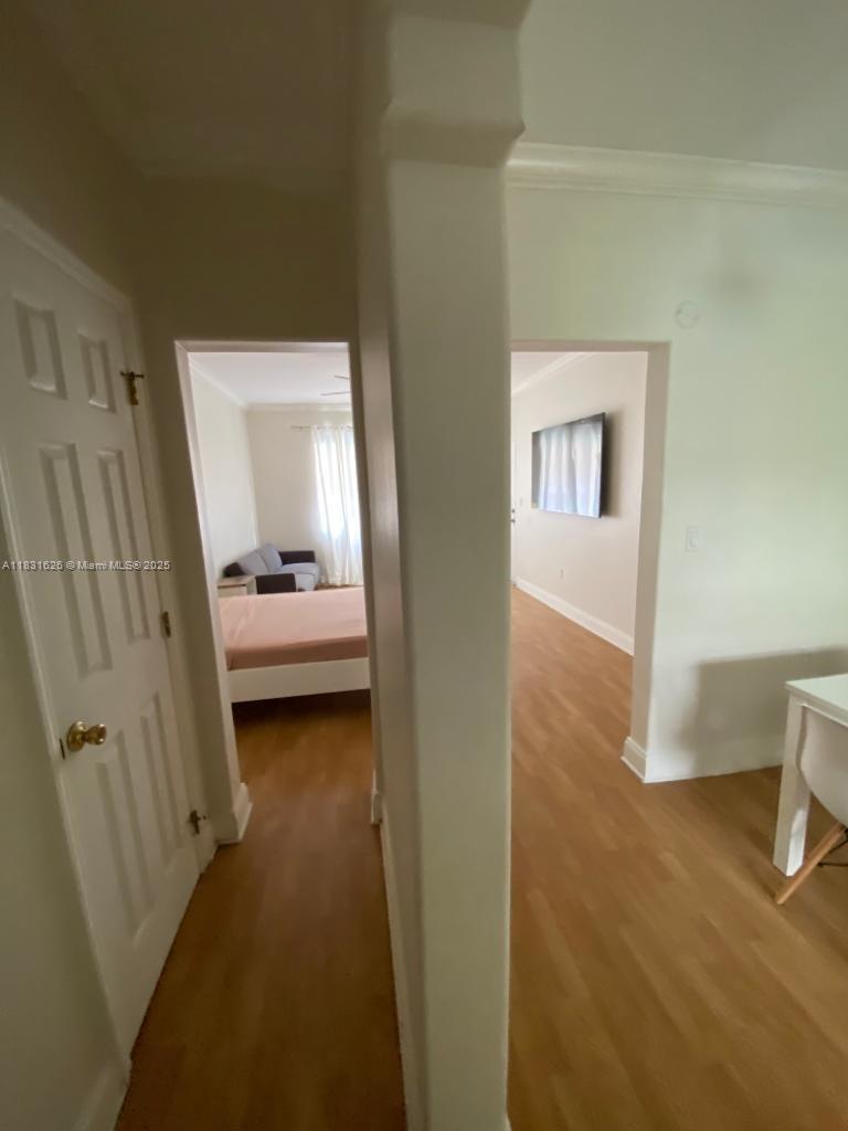 THE ARMSTRONG CONDO - Residential