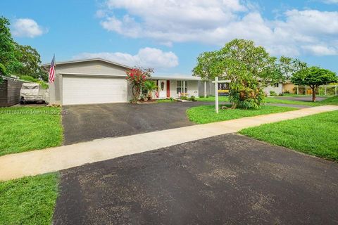 1801 N 55th Ave Hollywood FL 33021