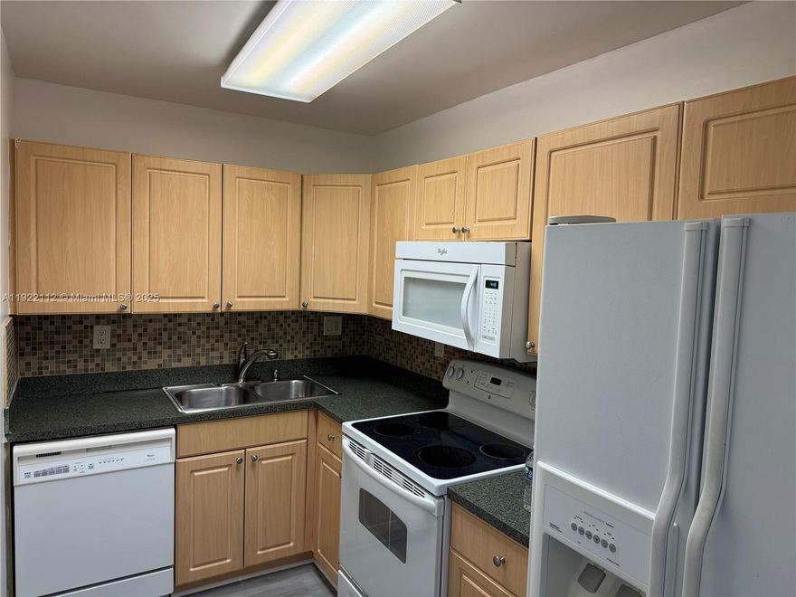 Incredible 1 bedroom/ 1 bathroom condo located in desirable area of Central Plantation. Unit offers updated kitchen, new floors, & a large balcony overlooking the park. Condo is located in a gated/secured building, near highways, shopping, hospitals, Nova Southeastern University, and airport. Community also offers clubhouse with exercise room, pool and plenty of parking.