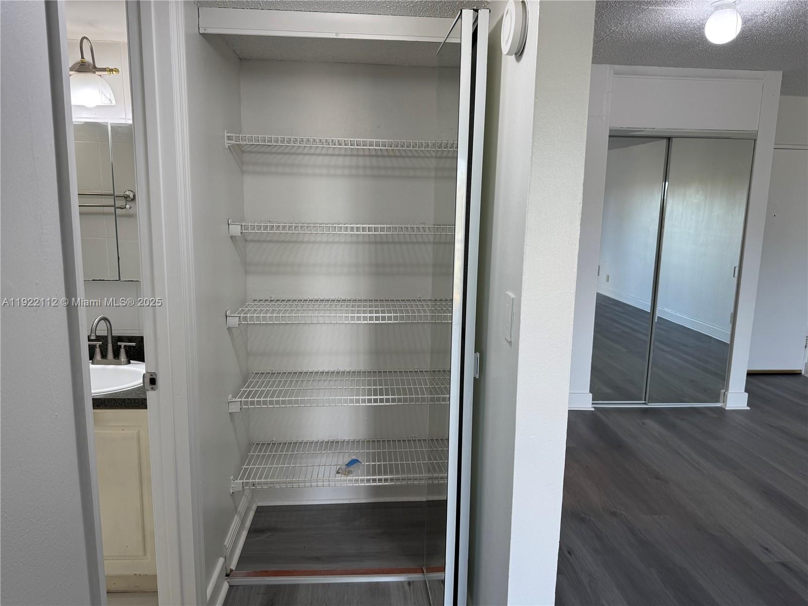 NEWPORT CONDO - Residential Lease