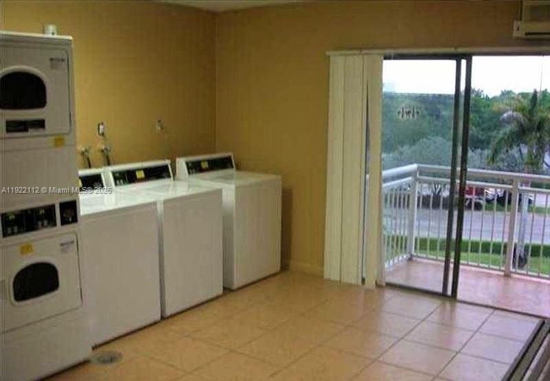 NEWPORT CONDO - Residential Lease