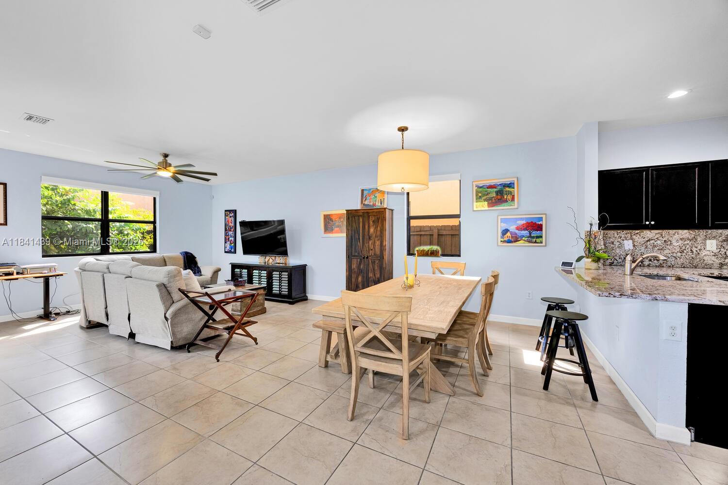 BAYWINDS AT COZUMEL - Residential