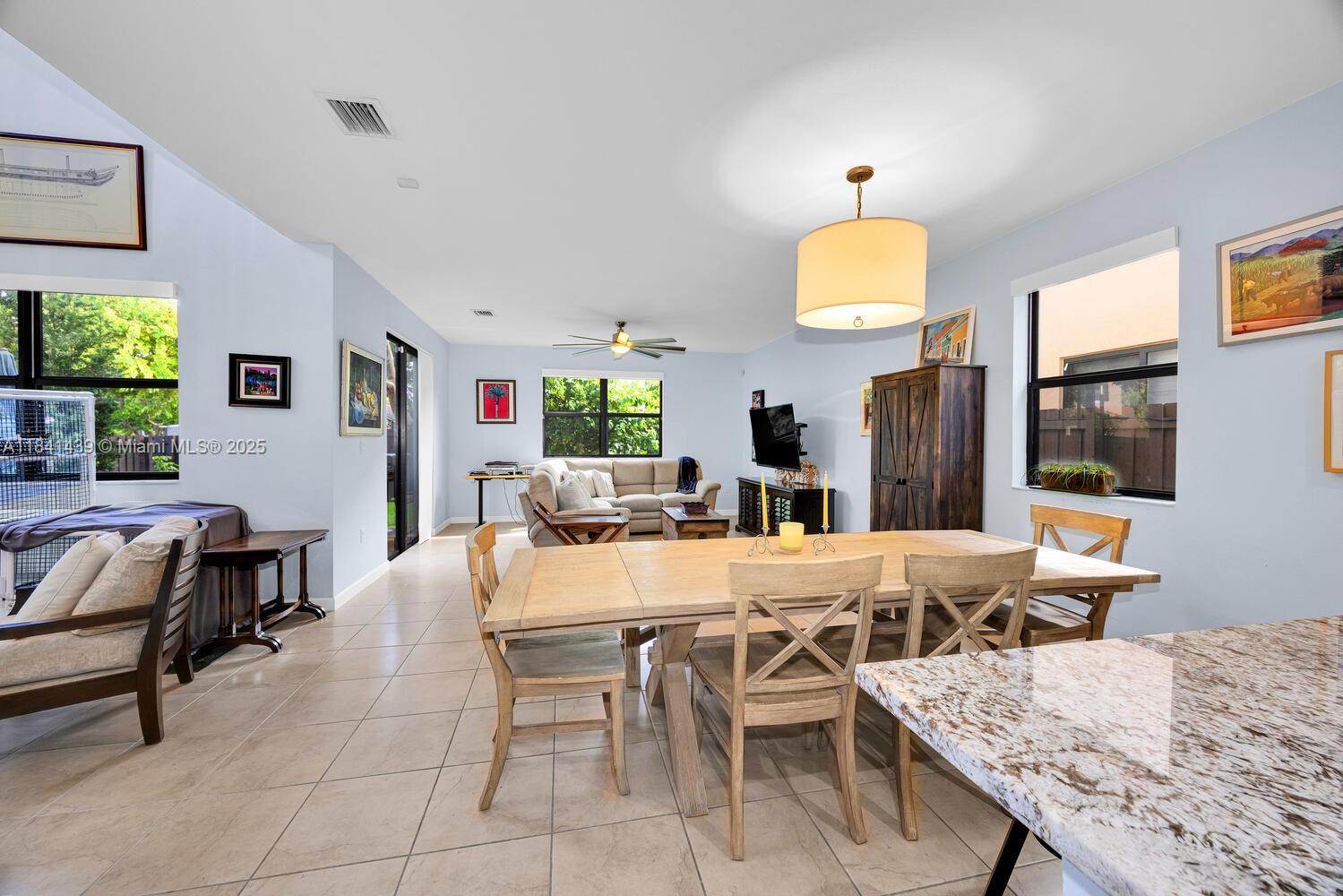 BAYWINDS AT COZUMEL - Residential