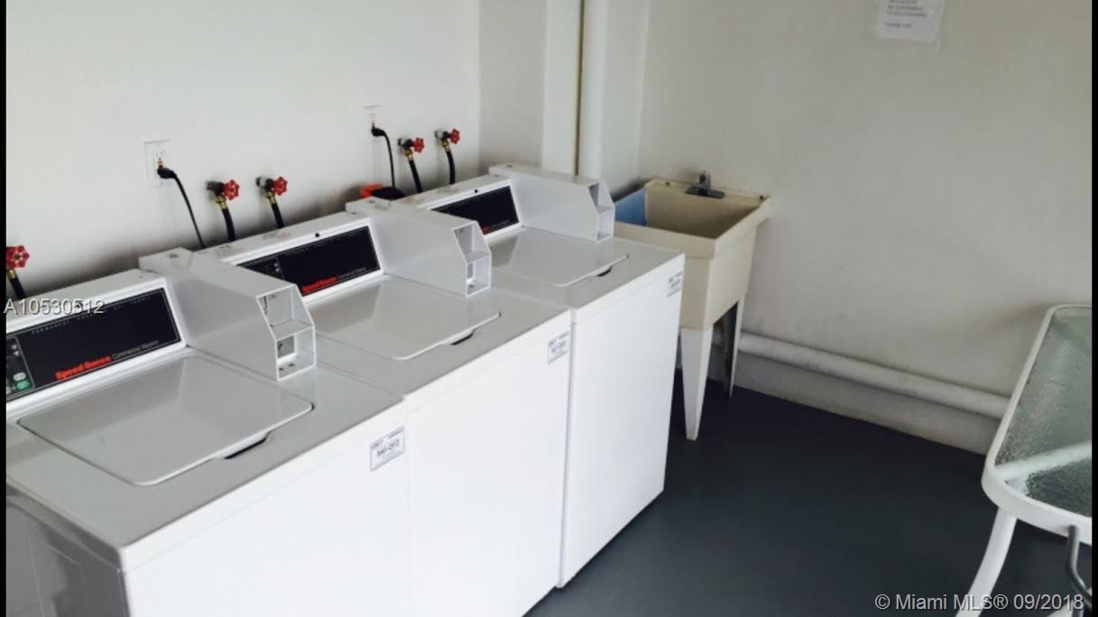 VILLA ROYAL CONDO - Residential Lease