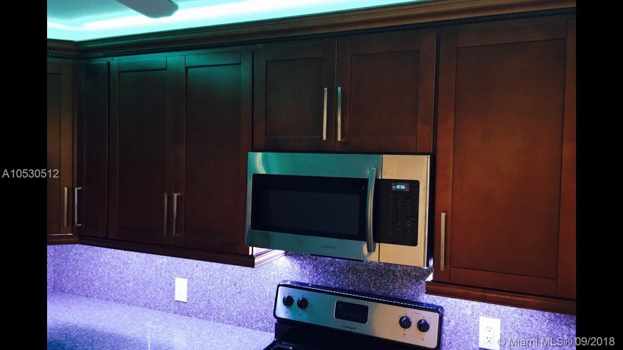 VILLA ROYAL CONDO - Residential Lease