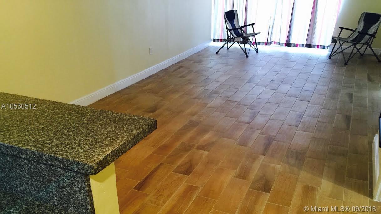 VILLA ROYAL CONDO - Residential Lease