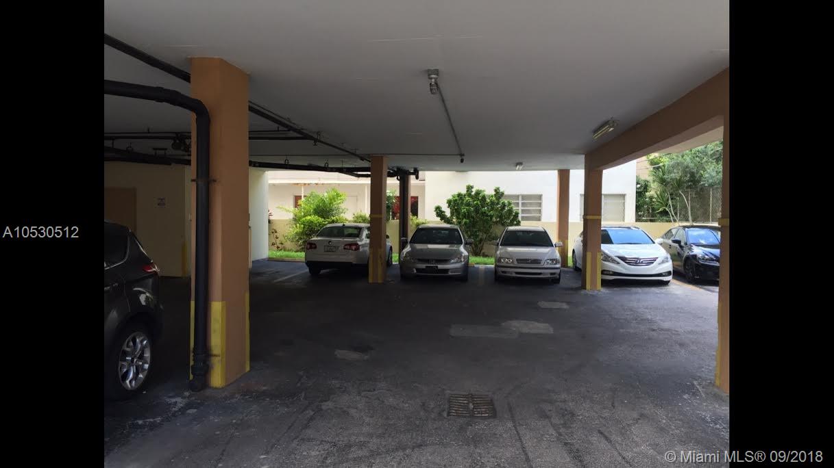 VILLA ROYAL CONDO - Residential Lease