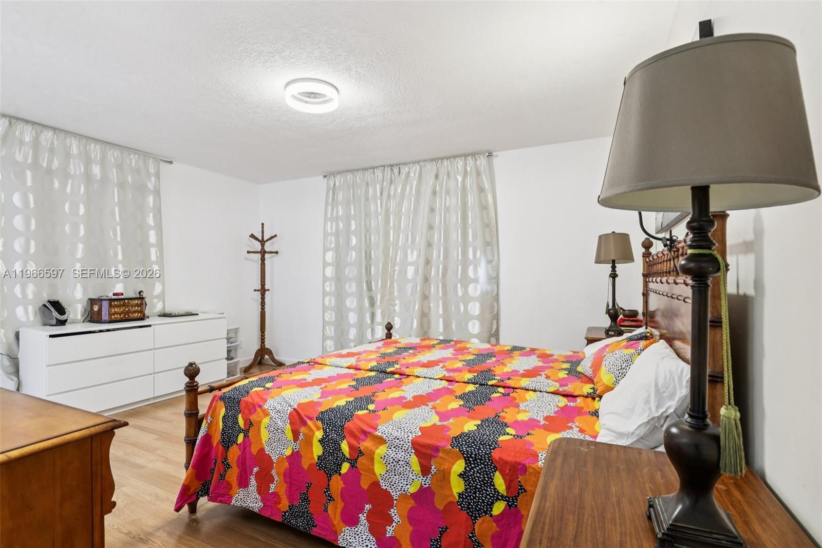 KENDALE LAKES SEC FIVE - Residential