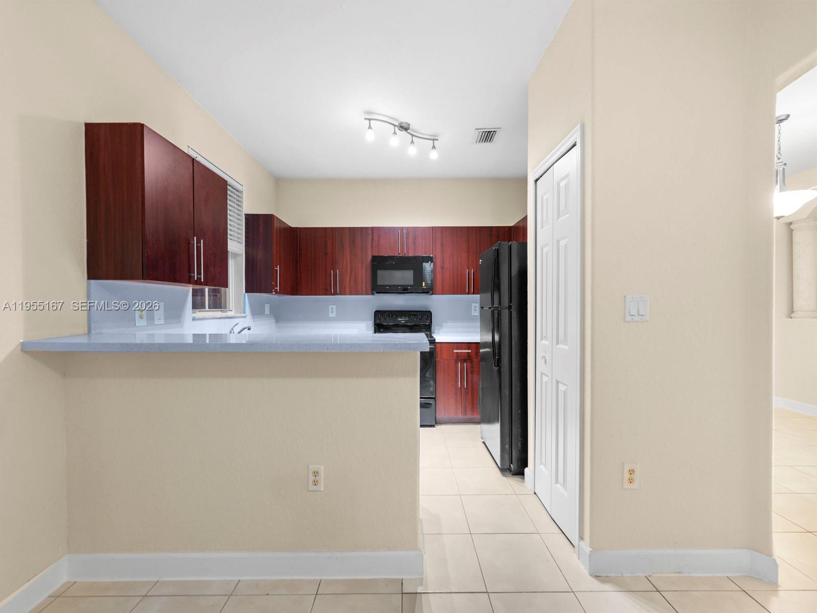 KEYS GARDEN - Residential