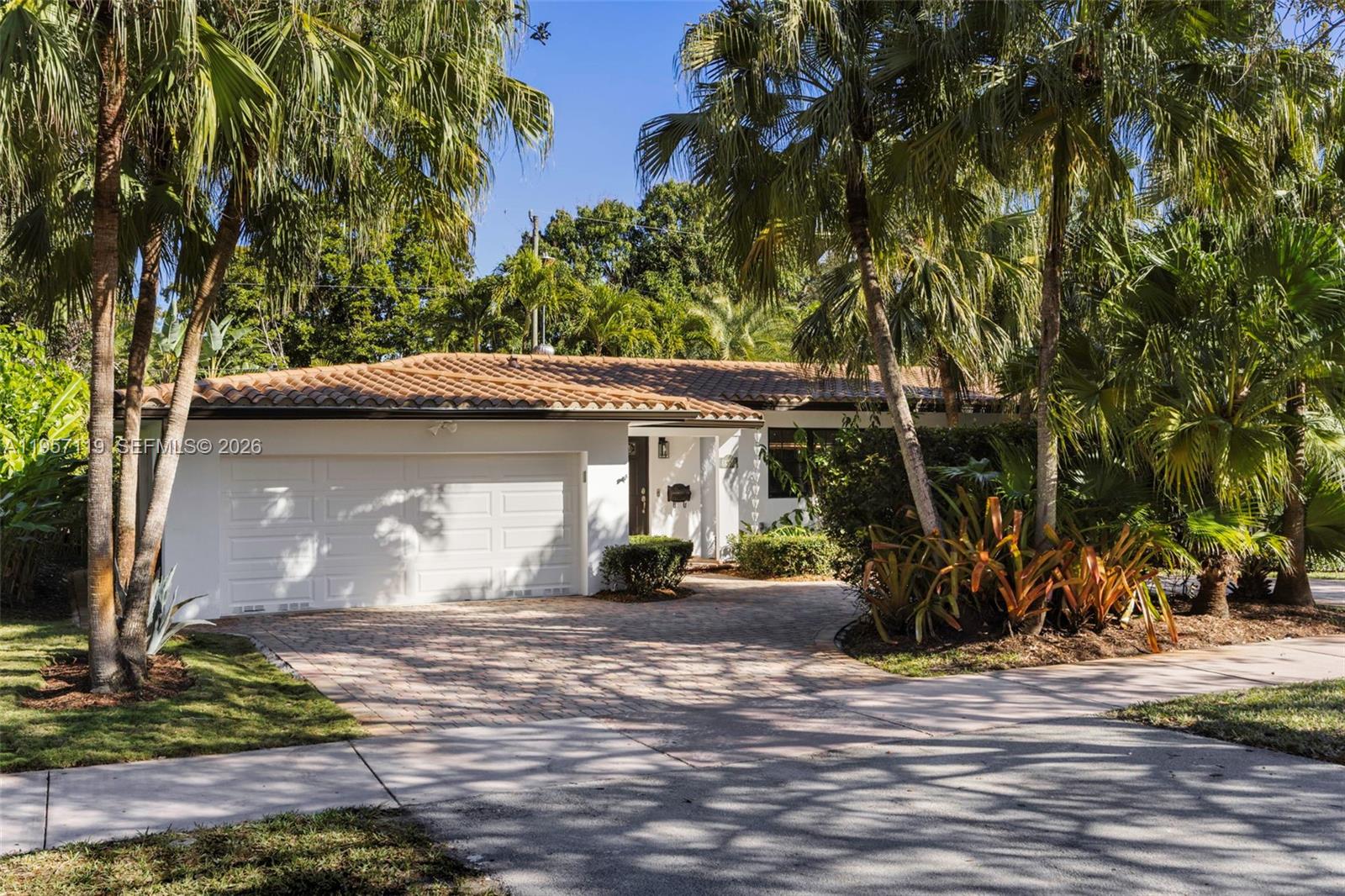 CORAL GABLES RIVIERA SEC - Residential