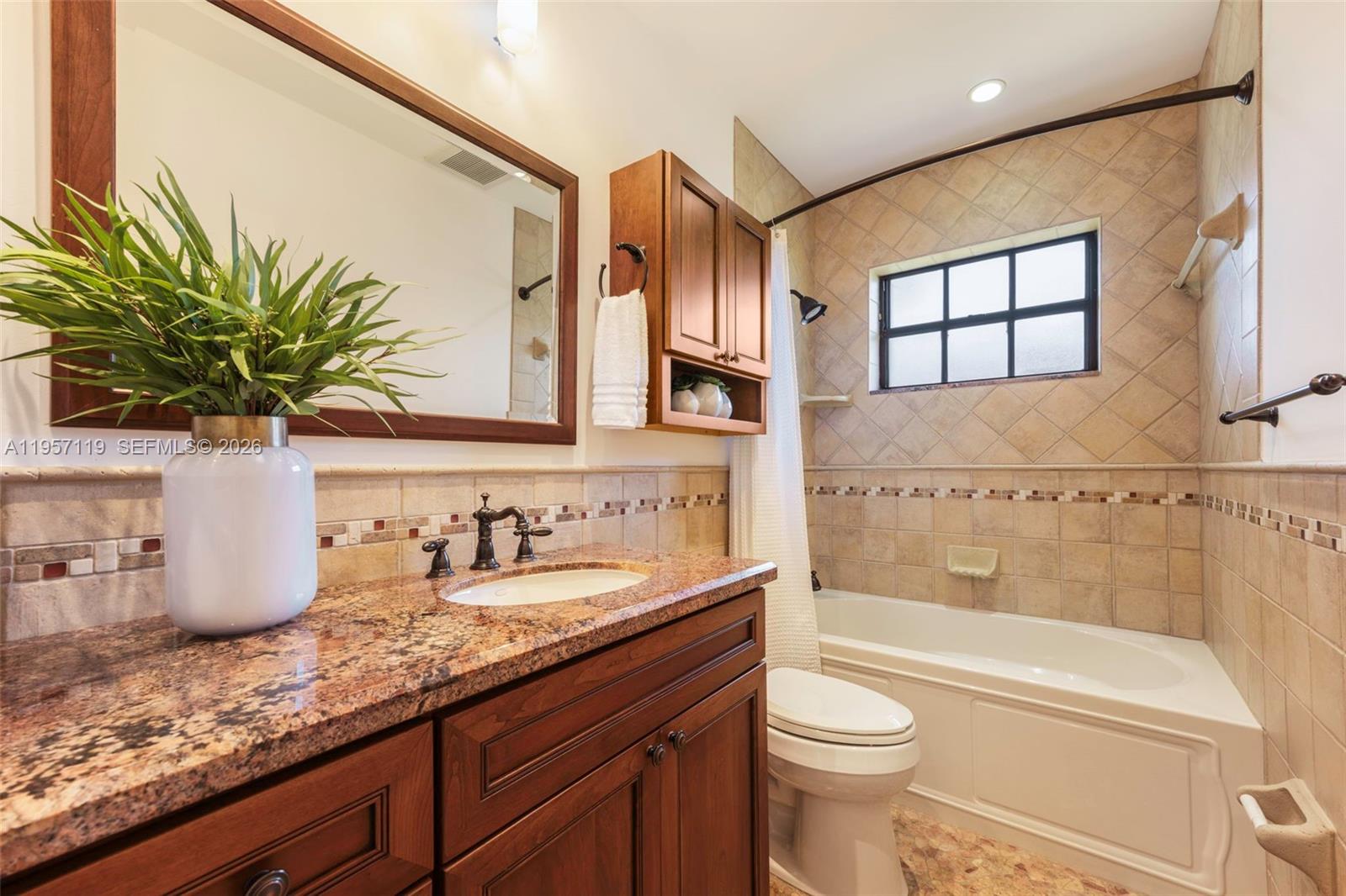 CORAL GABLES RIVIERA SEC - Residential