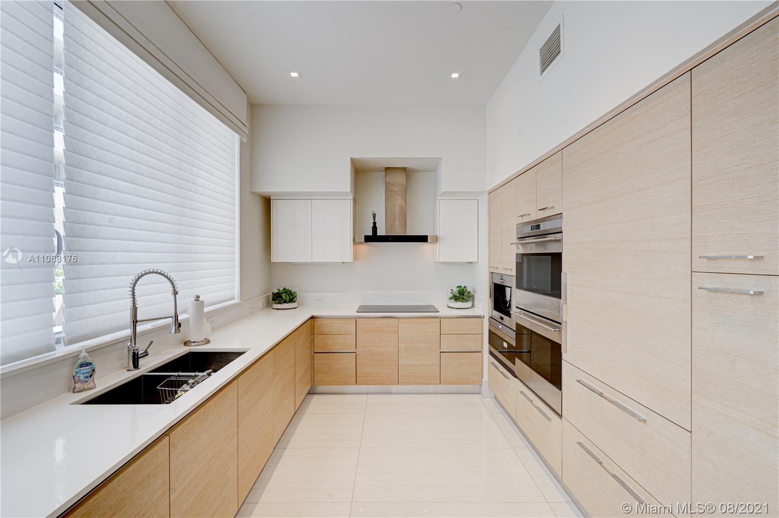 OCEAN SEVEN CONDO - Residential