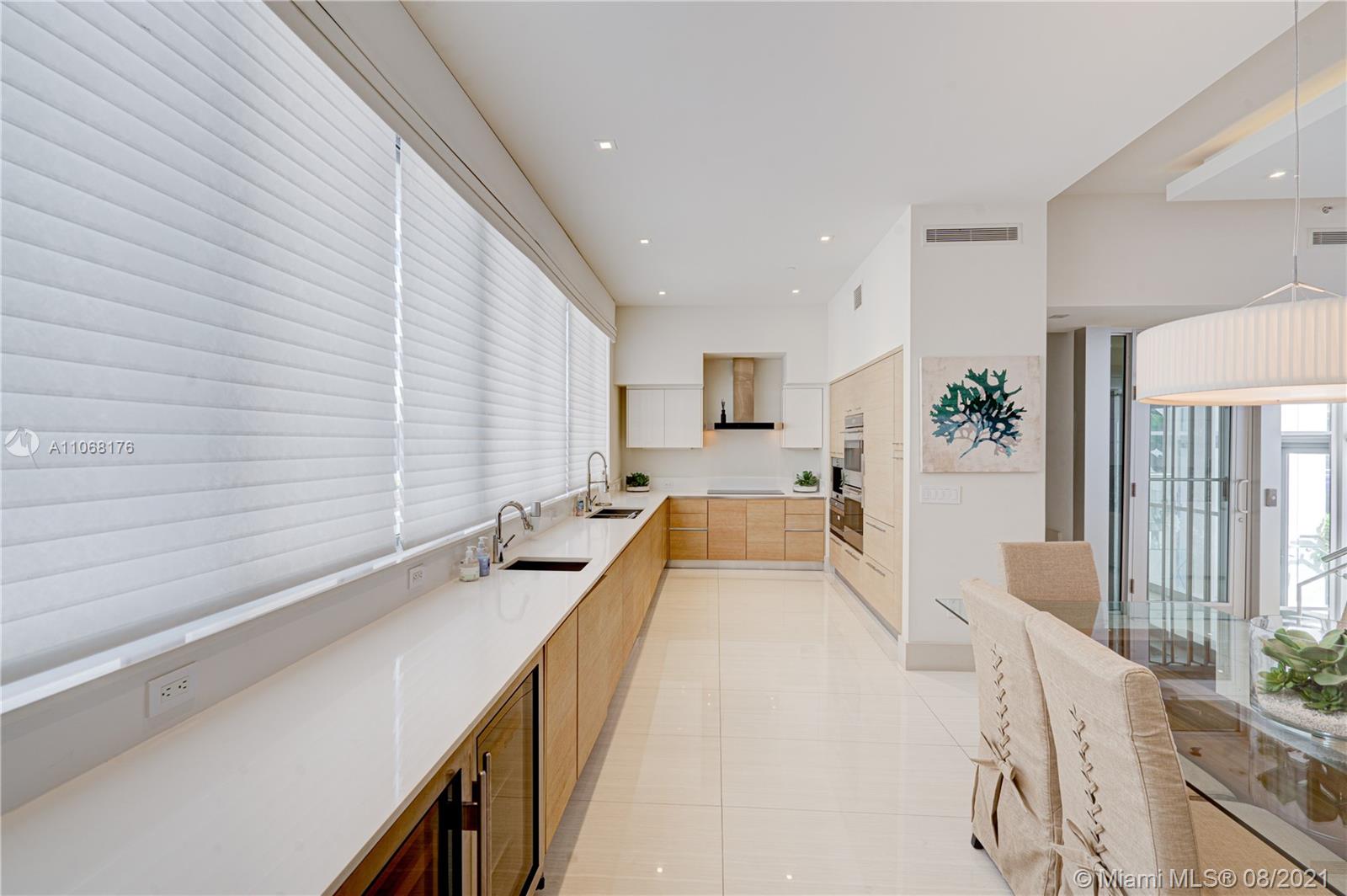 OCEAN SEVEN CONDO - Residential