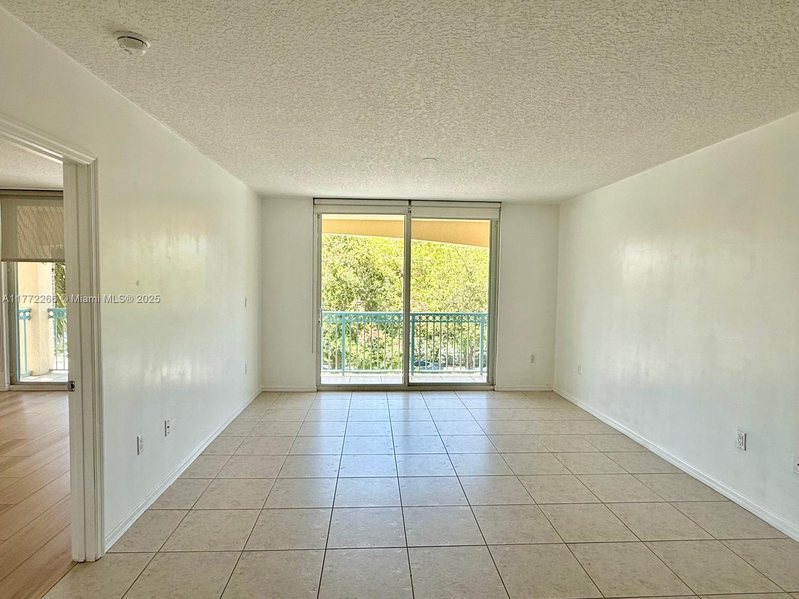 HALLANDALE BEACH PRIVATE - Residential