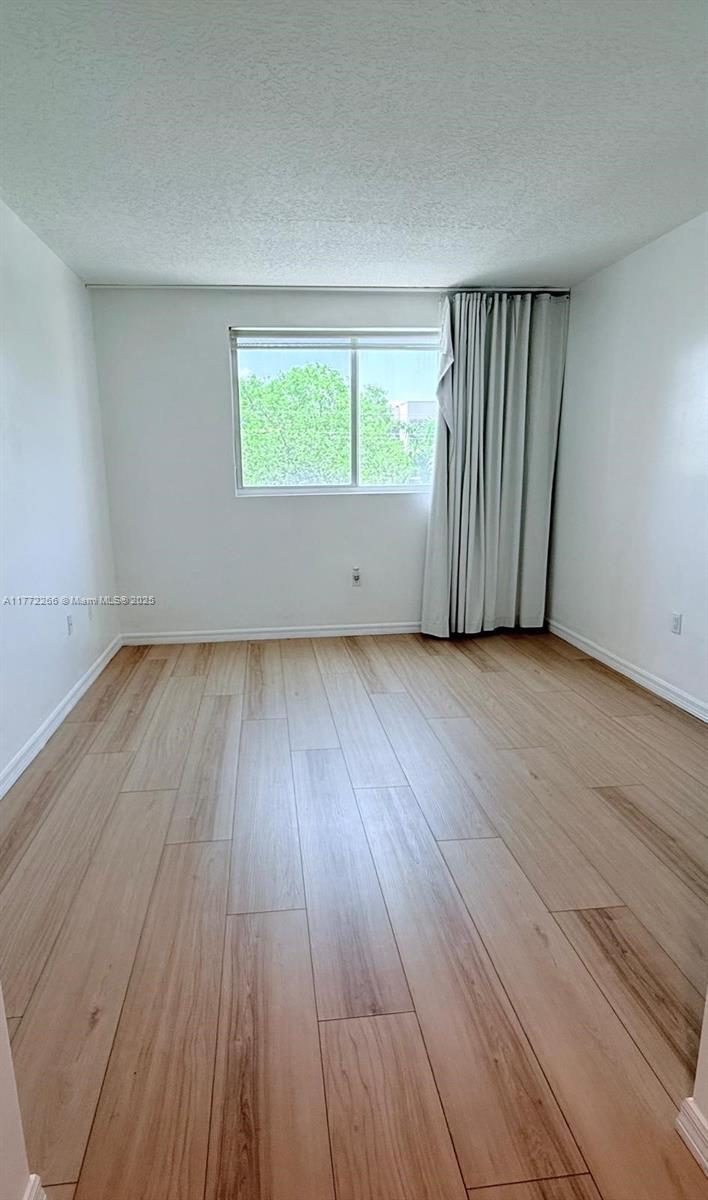 HALLANDALE BEACH PRIVATE - Residential