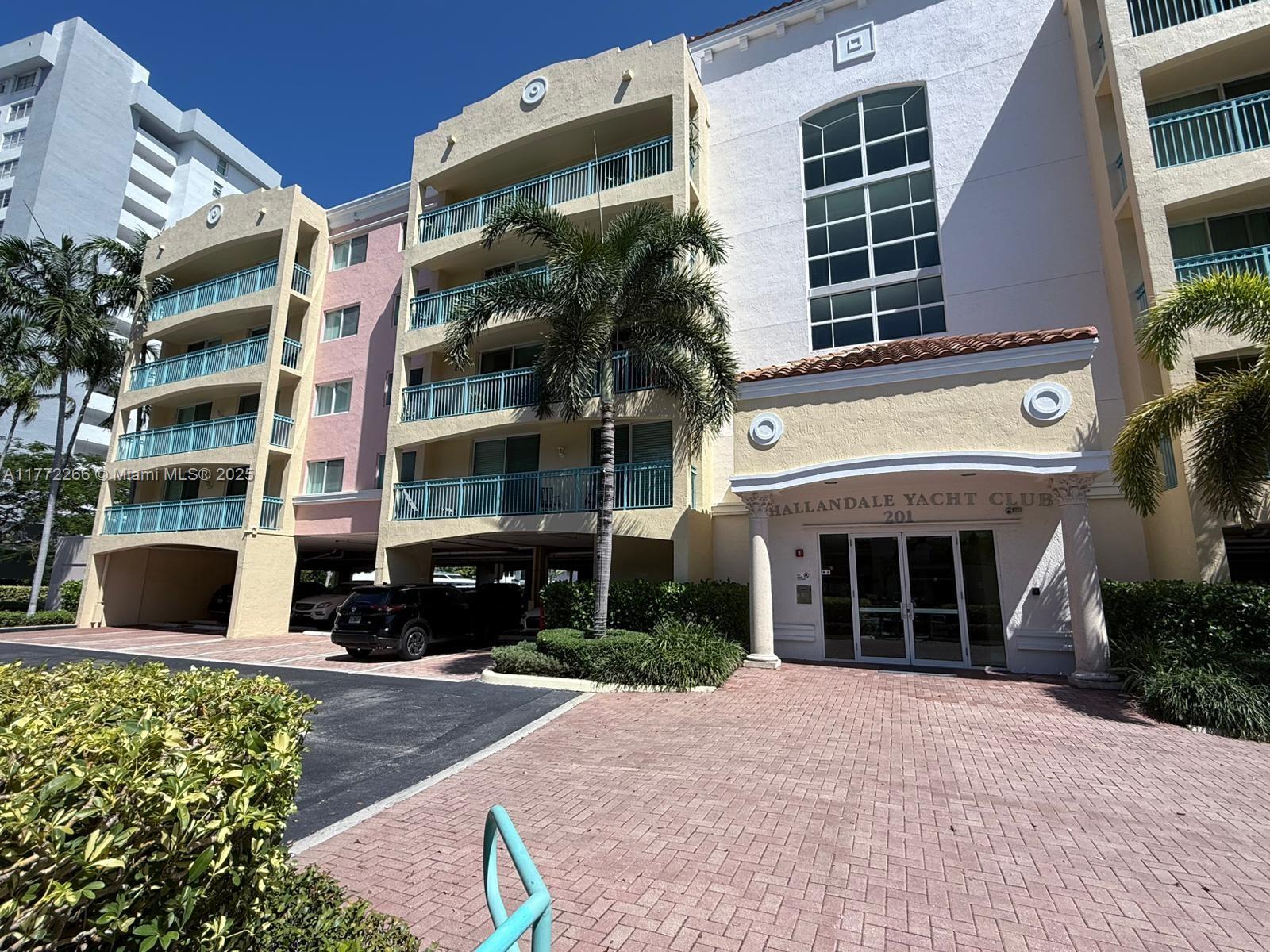 HALLANDALE BEACH PRIVATE - Residential