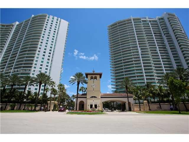 TOWERS OF PORTO VITA-SOUT - Residential