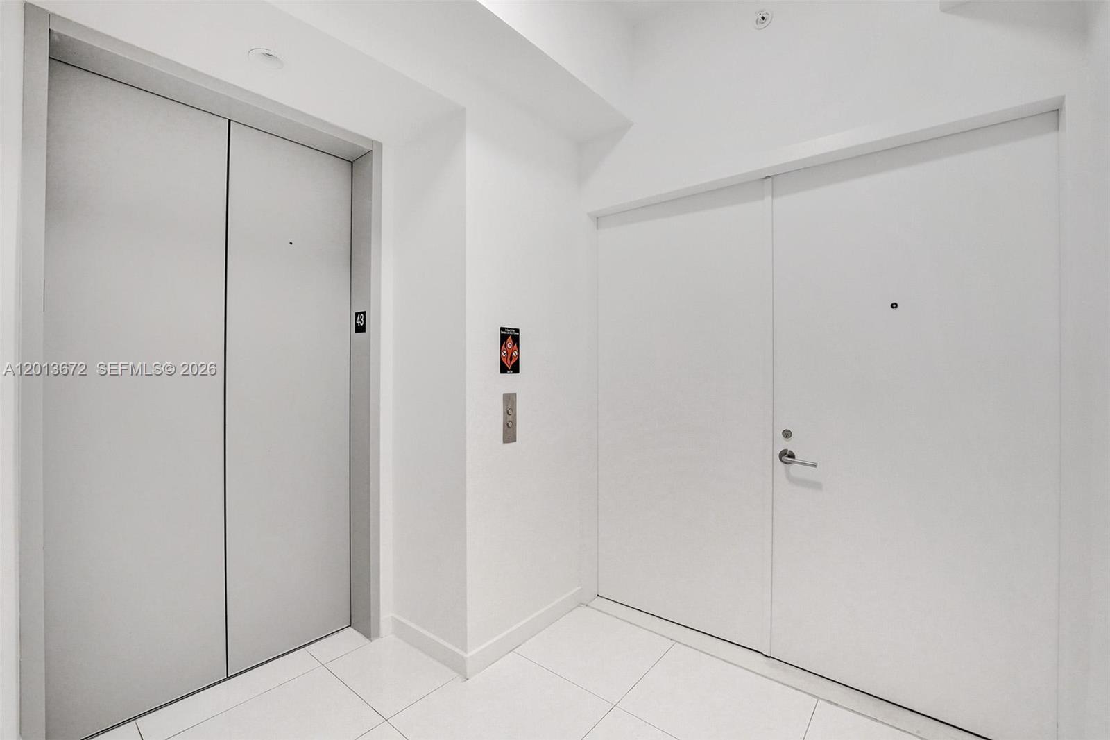 PARAMOUNT MIAMI WORLDCENT - Residential Lease