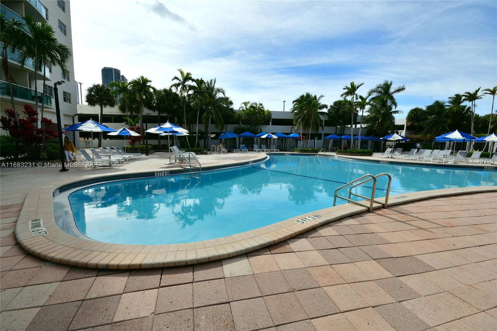 OCEAN RESERVE CONDO - Residential Lease