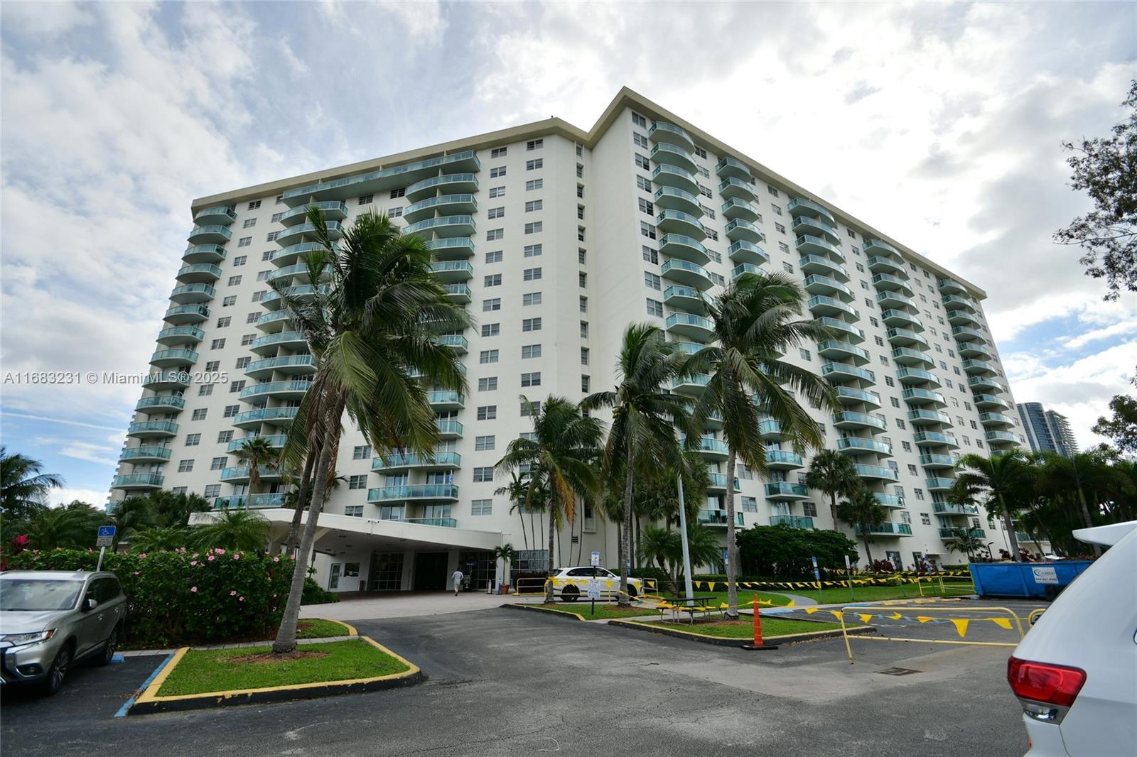 OCEAN RESERVE CONDO - Residential Lease