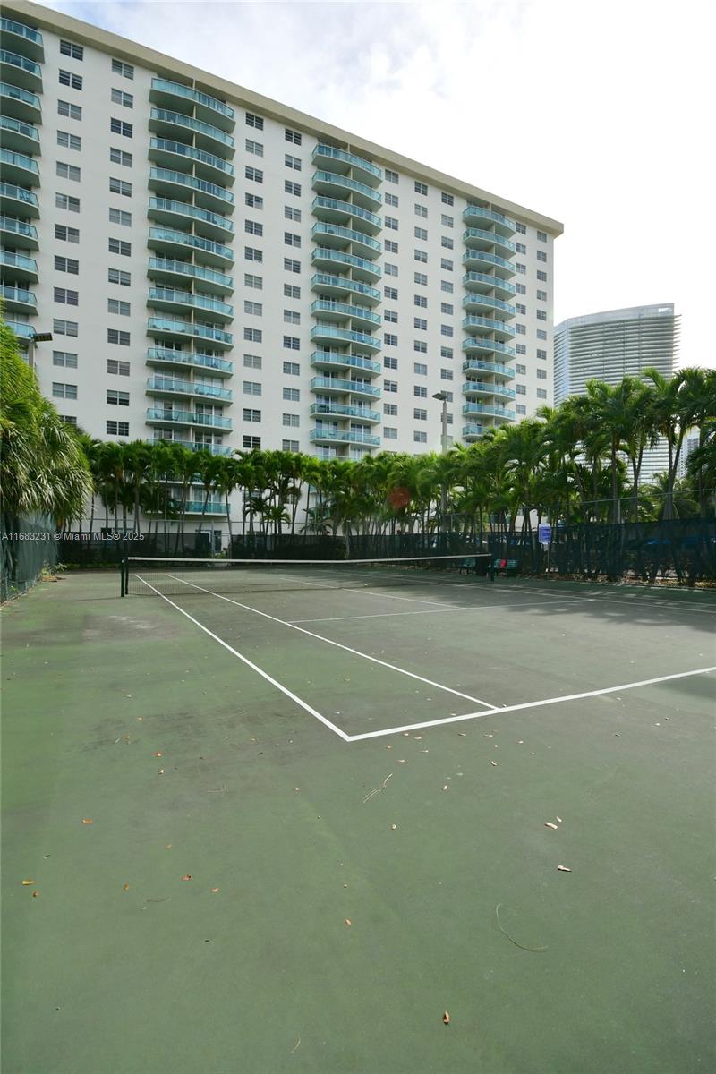 OCEAN RESERVE CONDO - Residential Lease