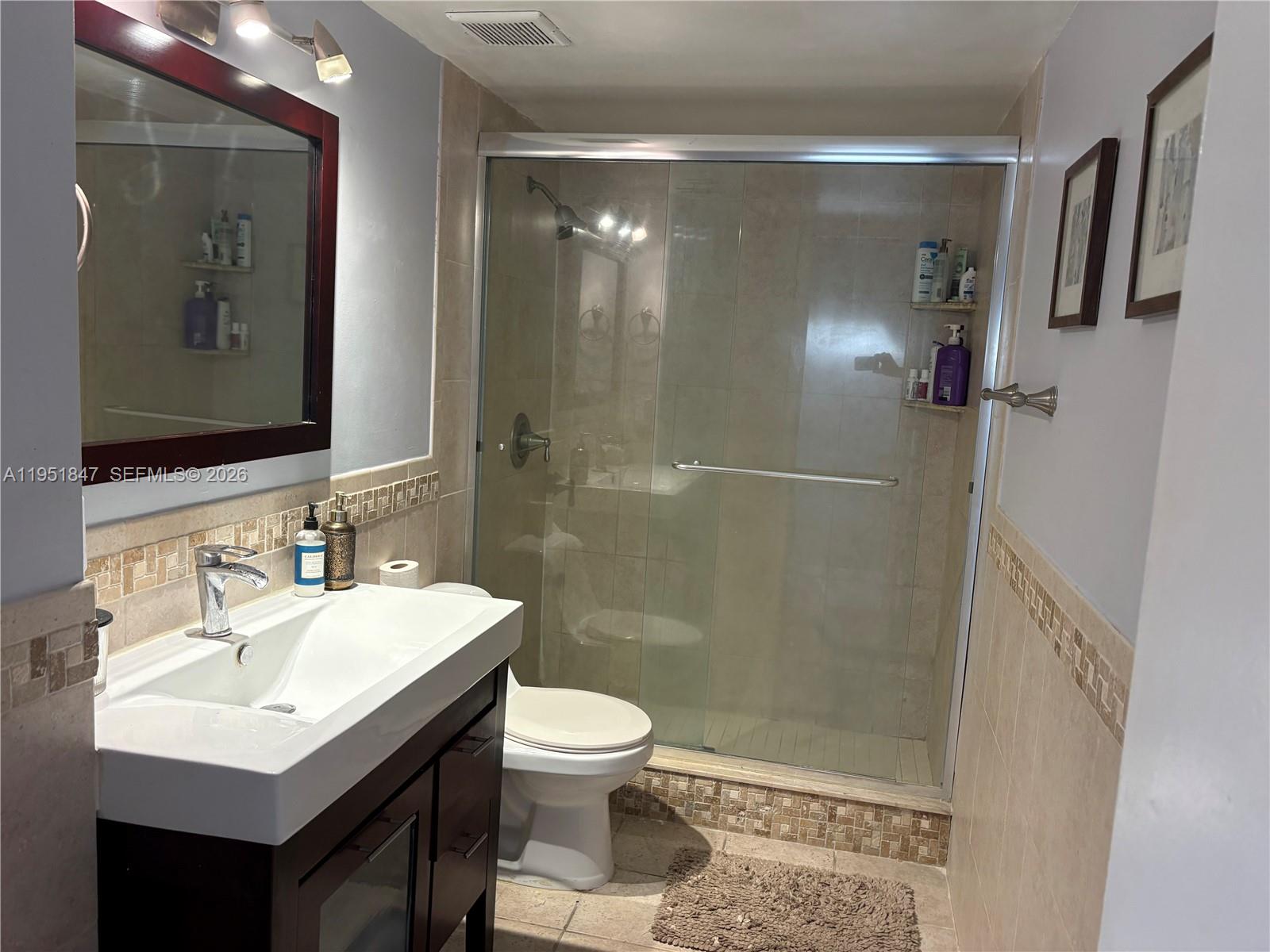 TOWNHOUSES OF THE CALIF C - Residential