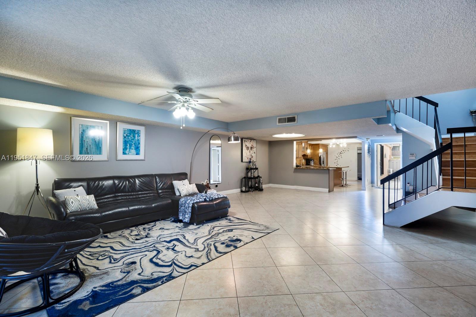 TOWNHOUSES OF THE CALIF C - Residential