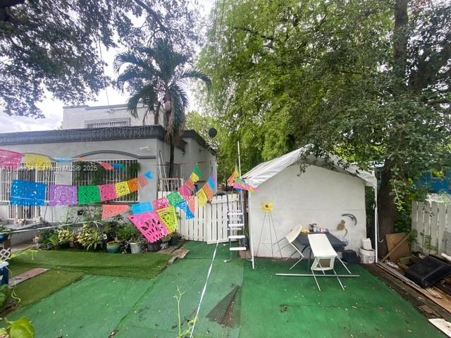 LEFLER & JONES PROP - Residential