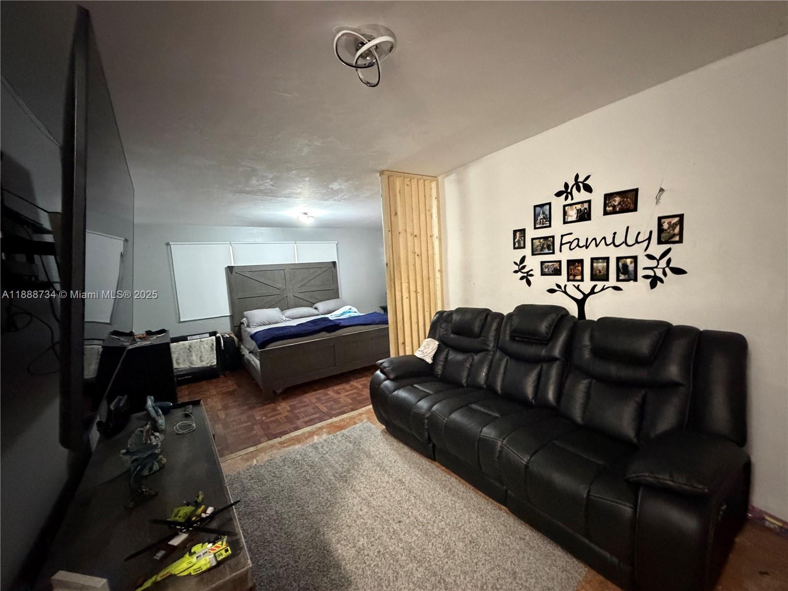 LEFLER & JONES PROP - Residential