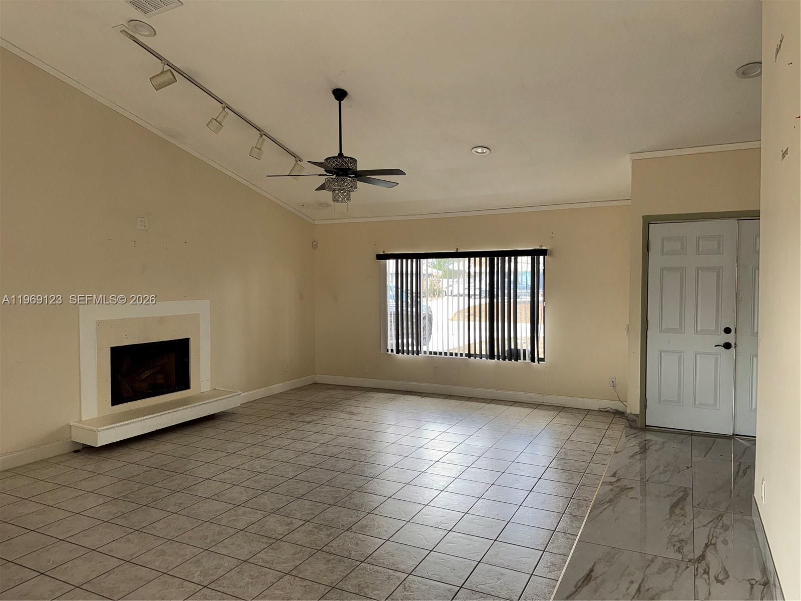 PORT ST LUCIE SECTION 10 - Residential