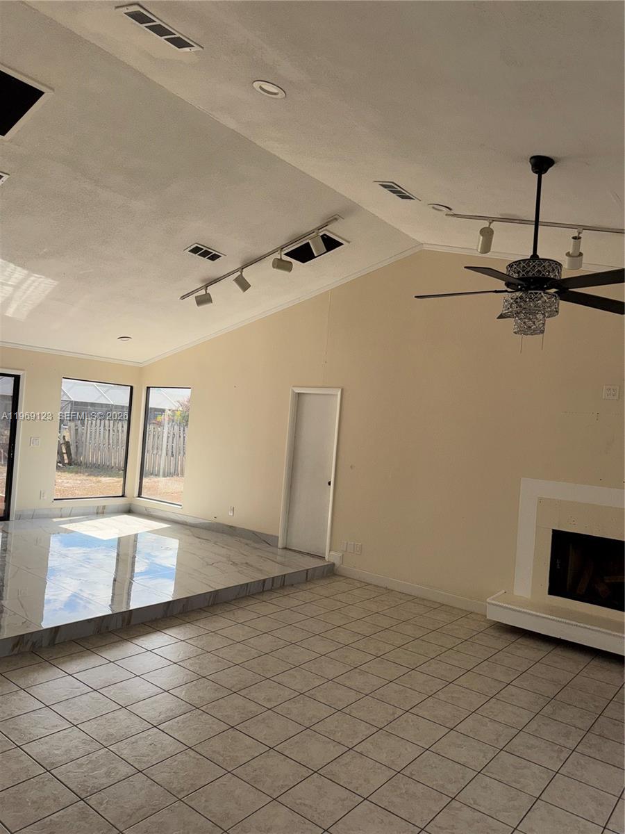 PORT ST LUCIE SECTION 10 - Residential