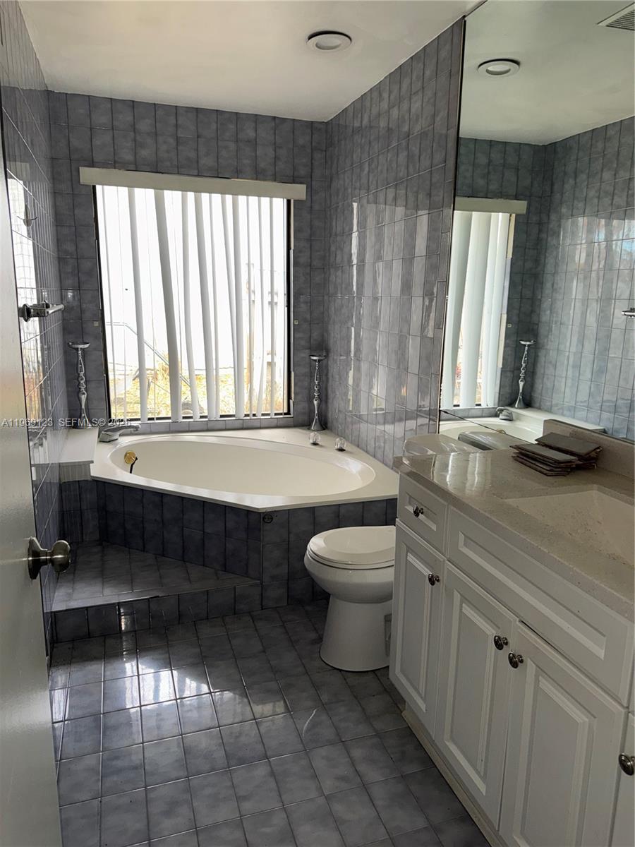 PORT ST LUCIE SECTION 10 - Residential