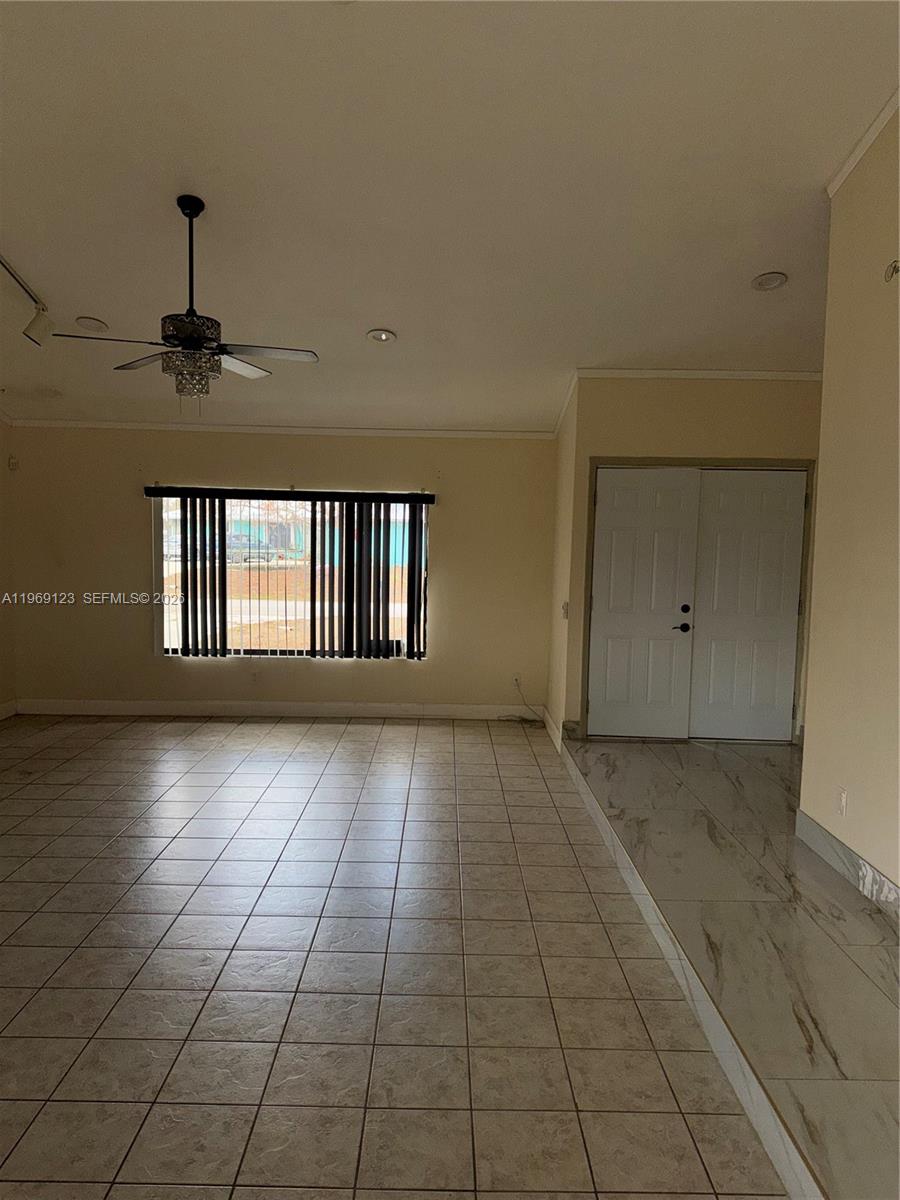 PORT ST LUCIE SECTION 10 - Residential