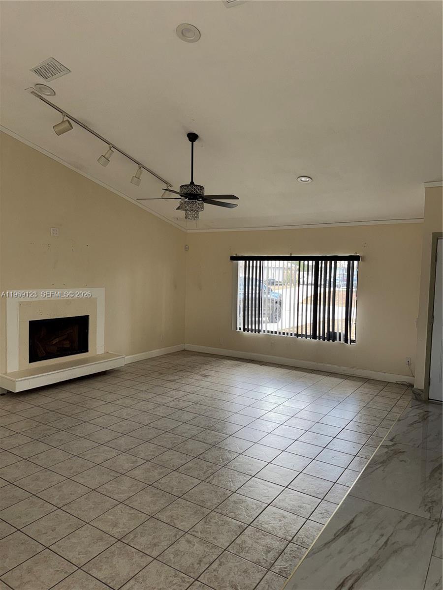 PORT ST LUCIE SECTION 10 - Residential