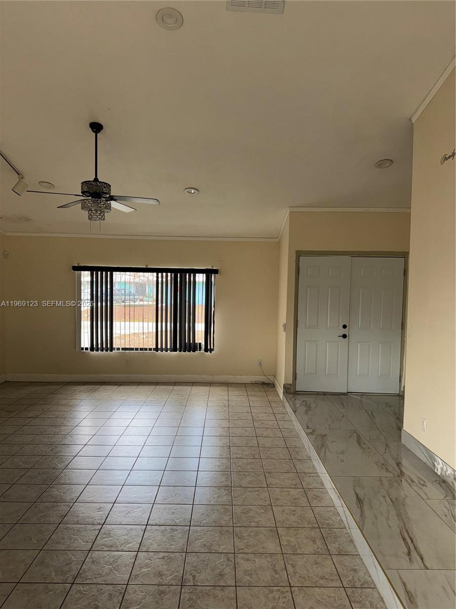 PORT ST LUCIE SECTION 10 - Residential