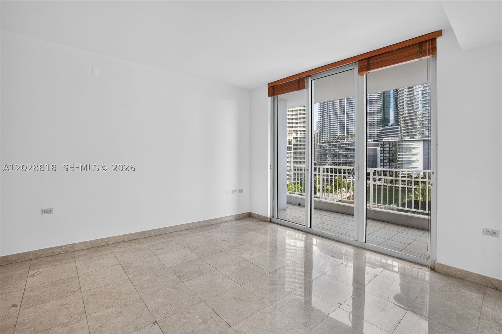 801 Brickell Key Blvd 906