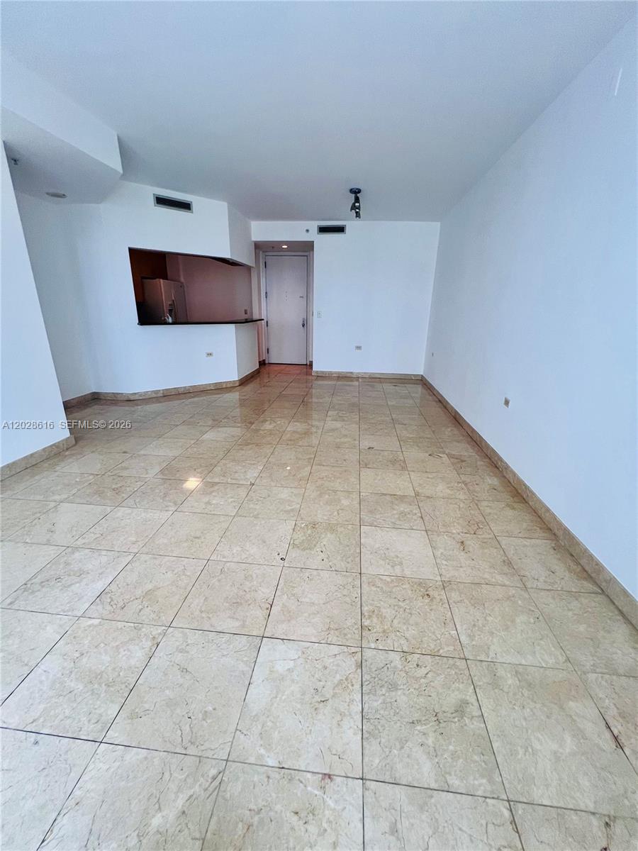 COURTS BRICKELL KEY CONDO - Residential