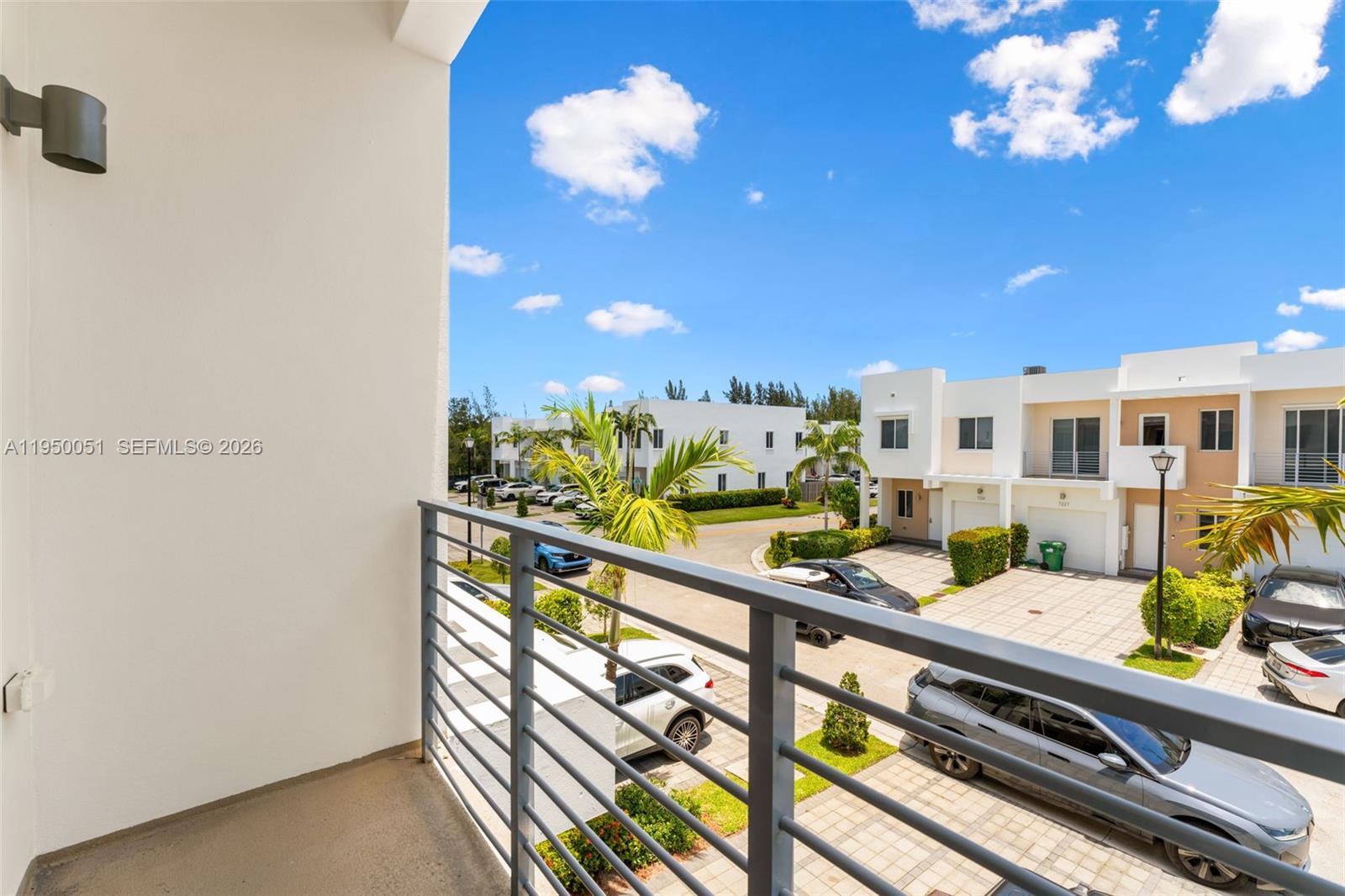 DORAL PALMS NORTH - Residential