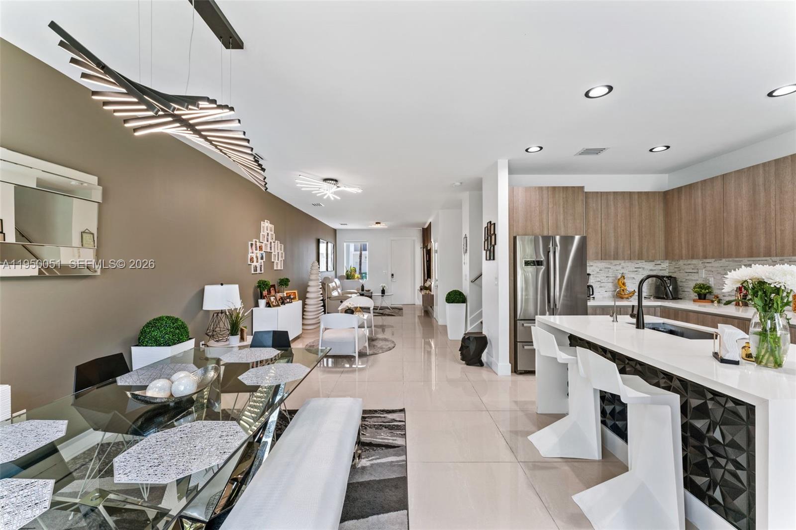 DORAL PALMS NORTH - Residential