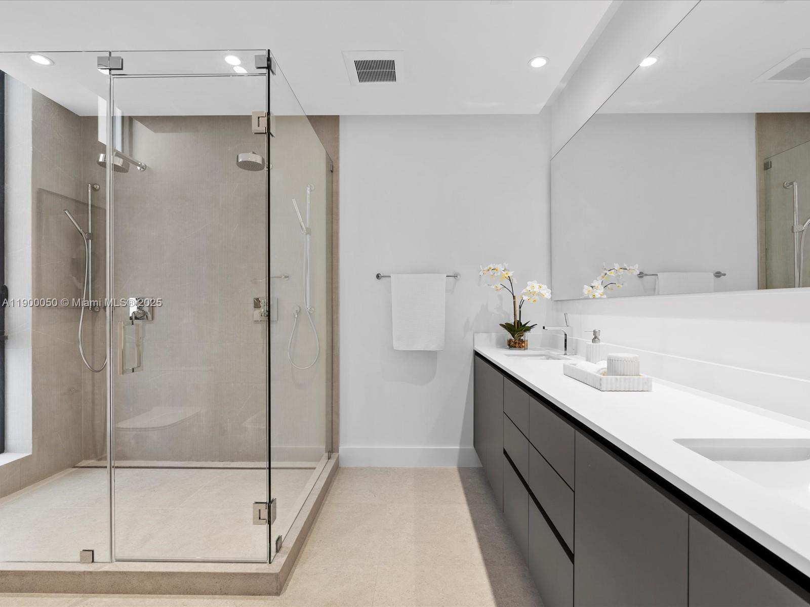 RE-PLAT OF TRACK C MIAMI - Residential