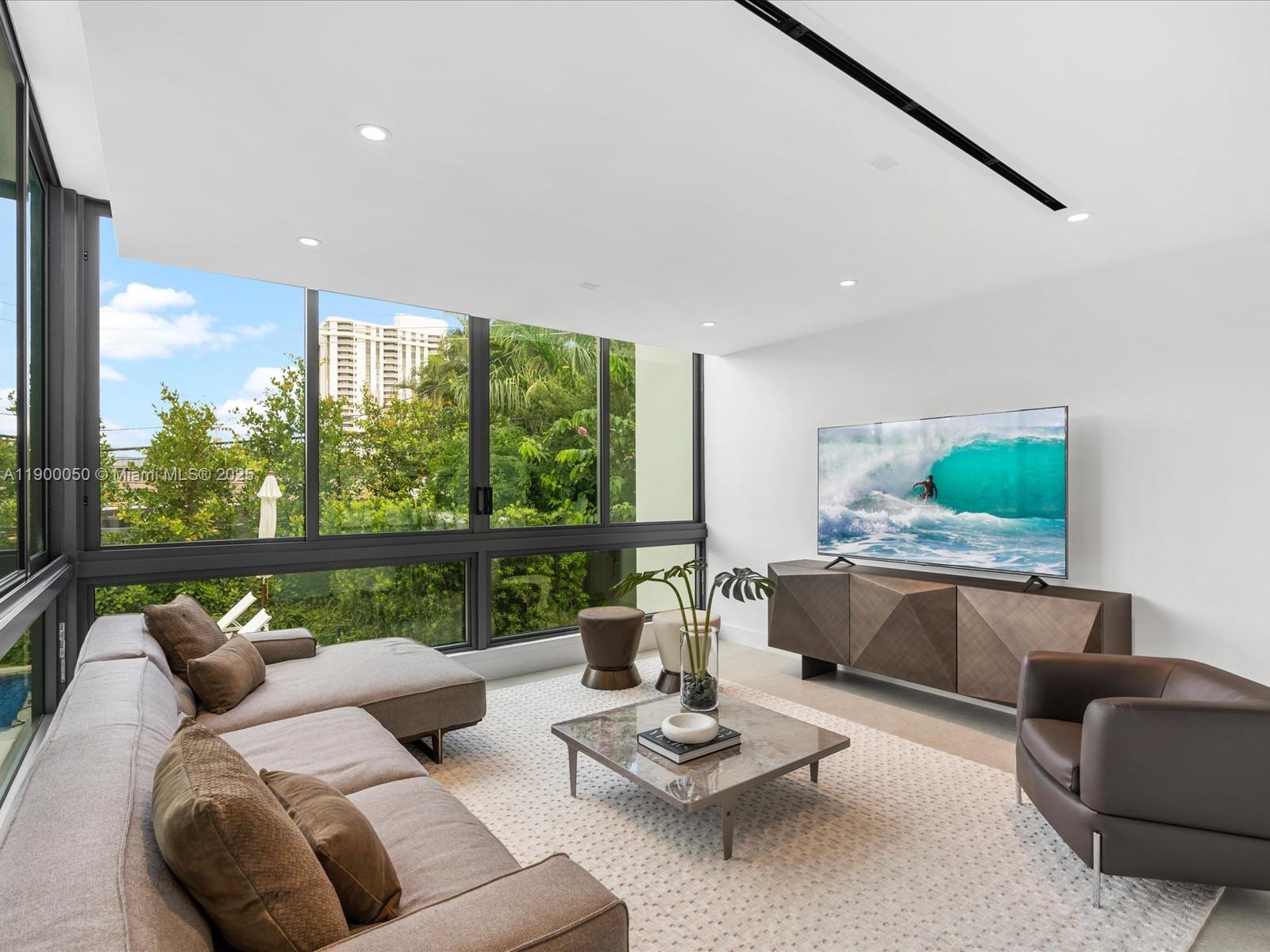 RE-PLAT OF TRACK C MIAMI - Residential