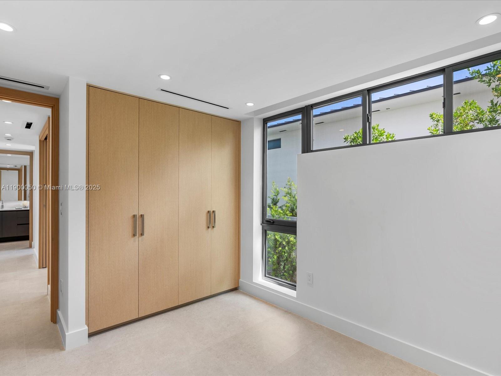 RE-PLAT OF TRACK C MIAMI - Residential