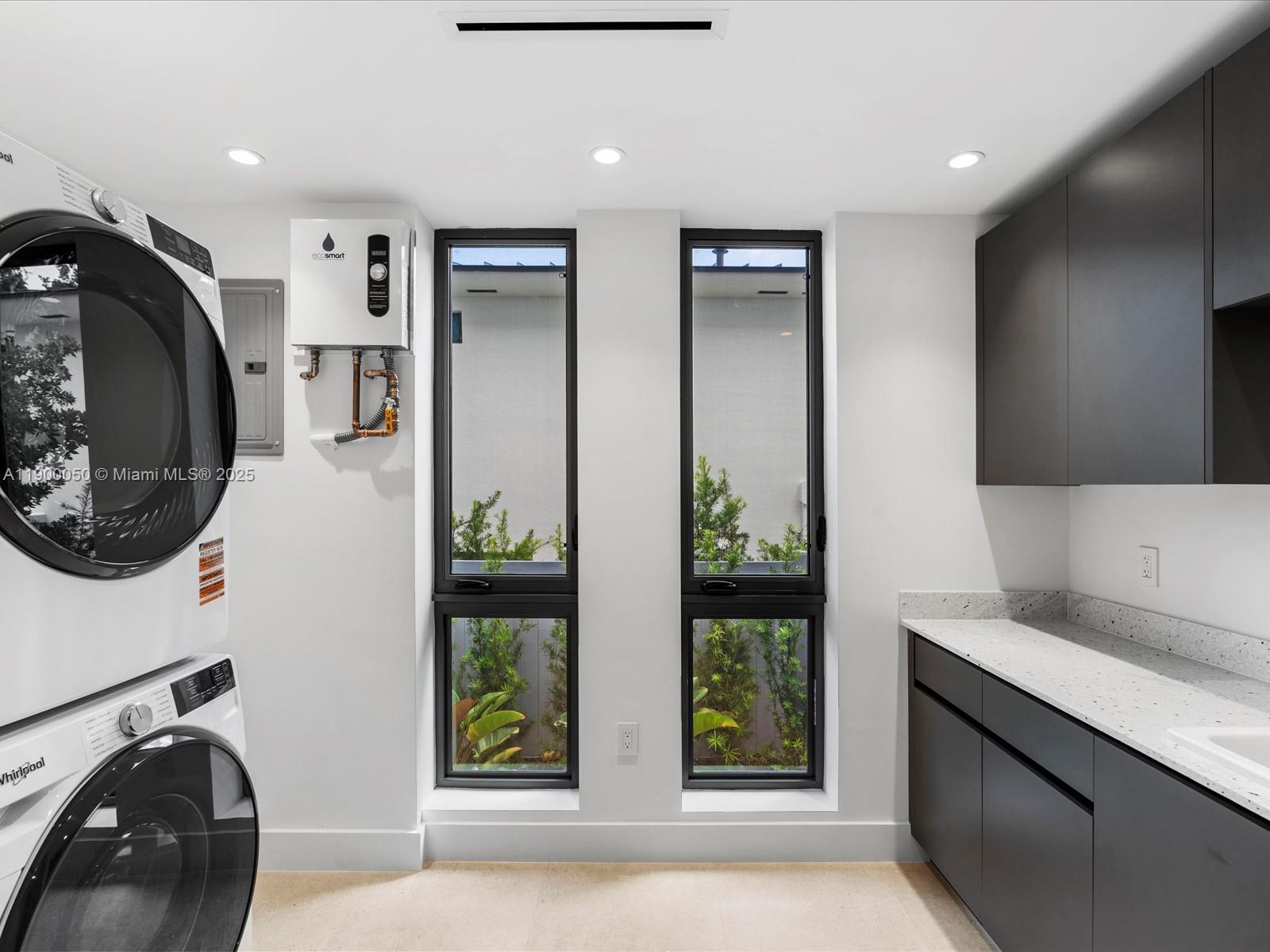 RE-PLAT OF TRACK C MIAMI - Residential