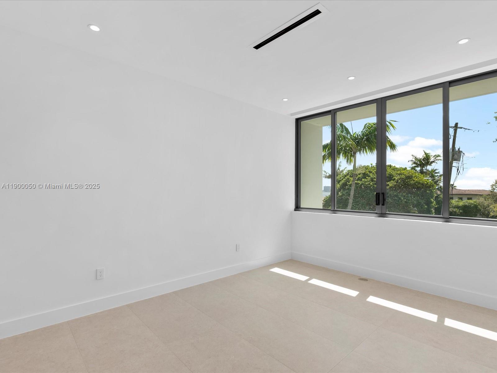 RE-PLAT OF TRACK C MIAMI - Residential