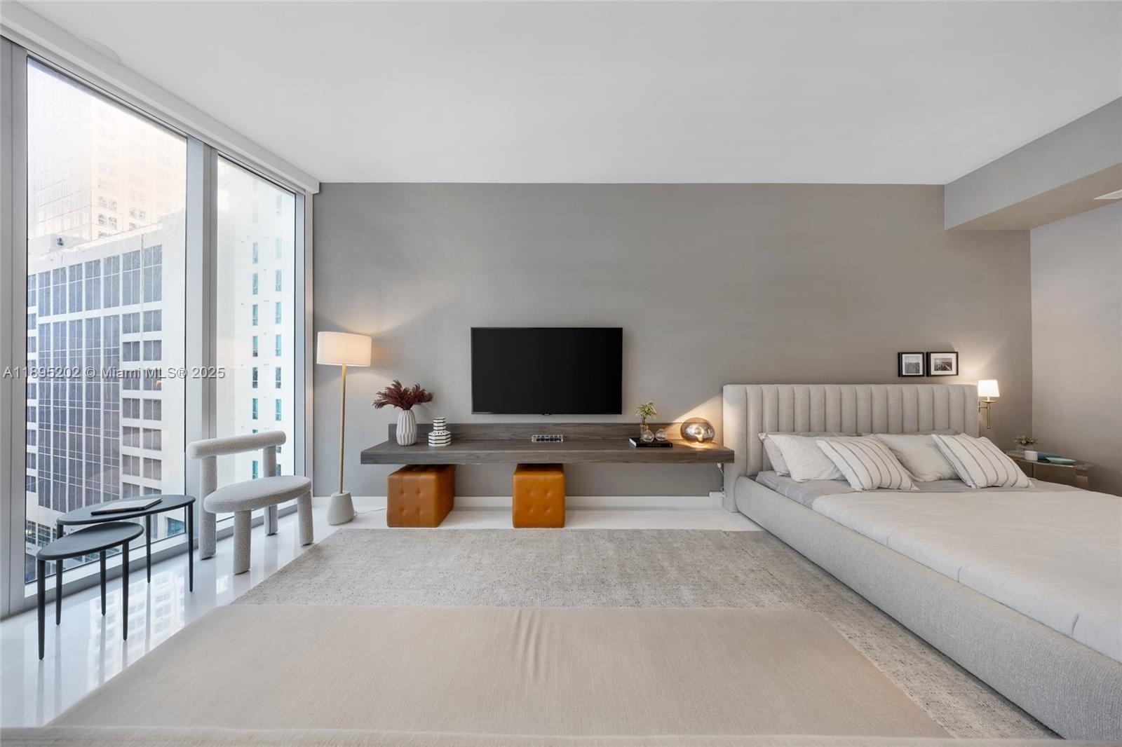 View photos, virtual tours, details... 300 Biscayne Blvd Way 805