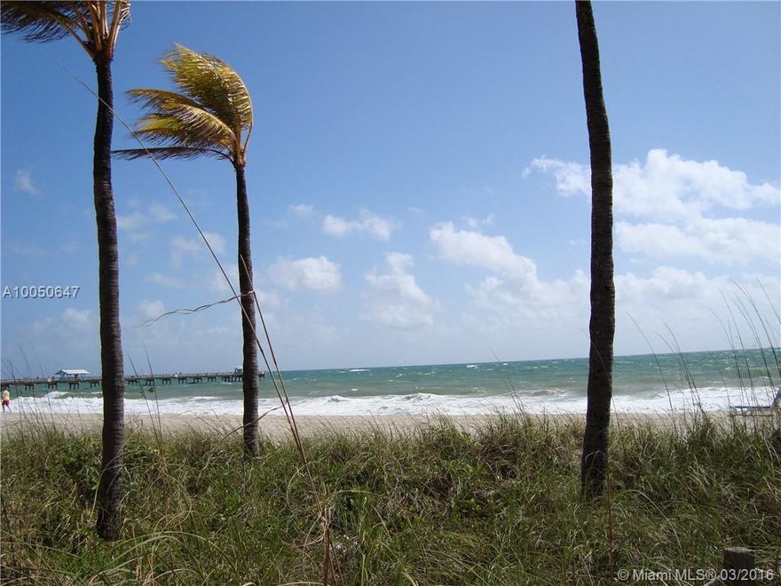 In paradise .. efficiency /studio Furnished  located across the beach, all equipped, in gated secured building , pool, BBQ, Tikki, lots of lounging areas, very well maintained gardens & premises, price is right for this  perfectly cozy little nest , enjoy sunny Florida living at its best !