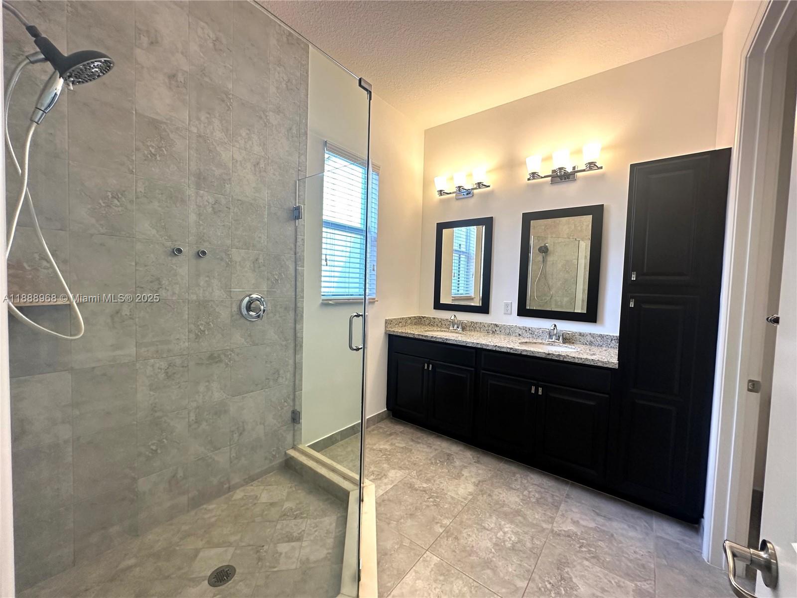 PEMBROKE FALLS-PHASE 1 - Residential Lease